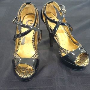 Guess Platform heels 8